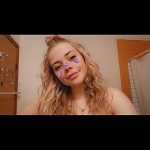 Meet your Posher, Kenzie